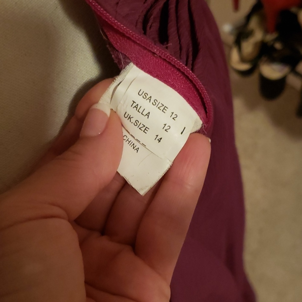 Dress - Picture 5 of 5